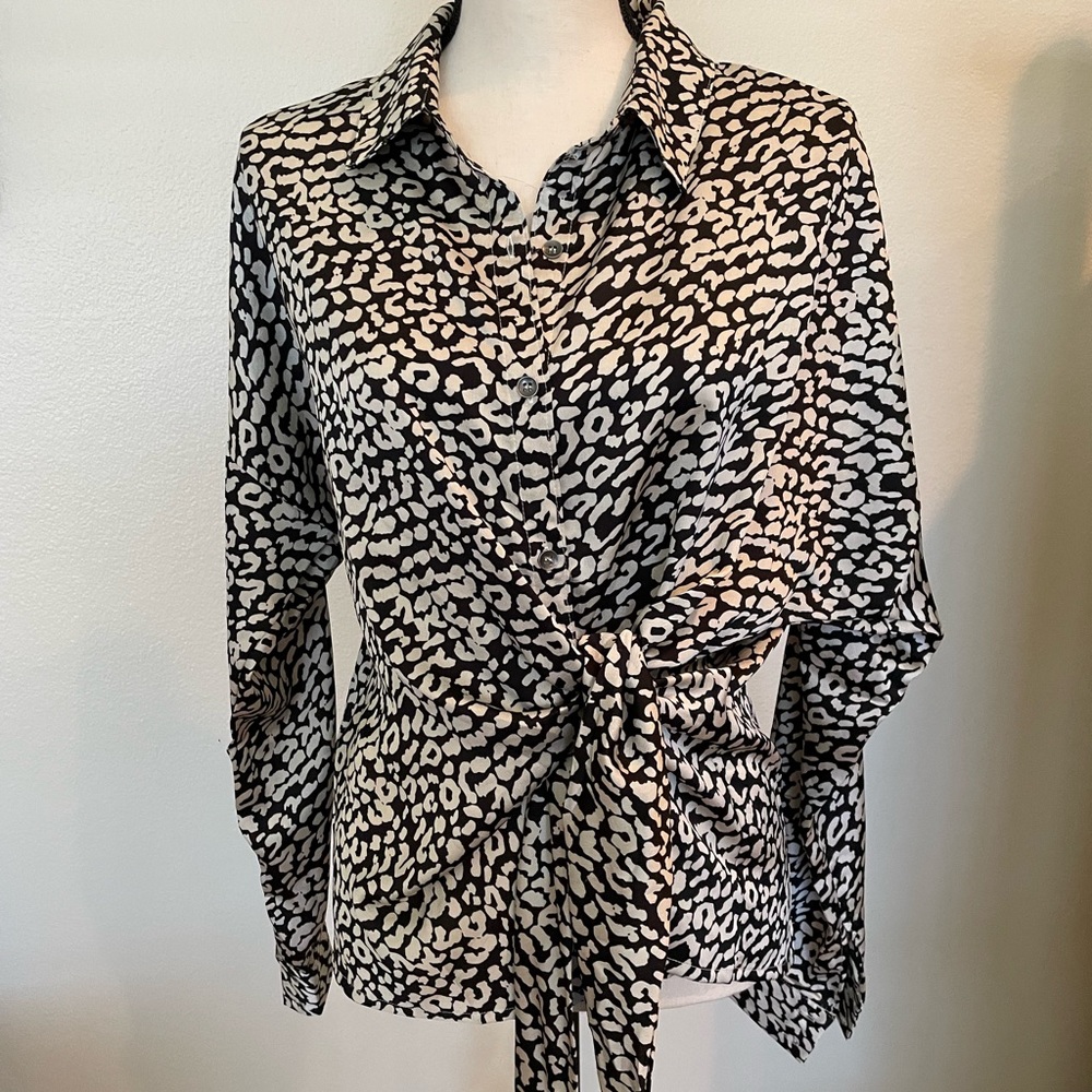 Lovestitch button down blouse with tie front